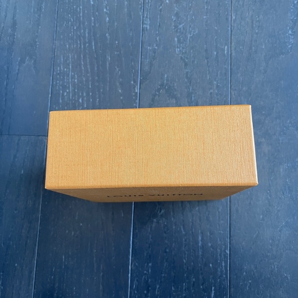 LOUIS VUITTON LV Gift Box Empty Large Box storage decoration17*17*6.8cm - Picture 5 of 7